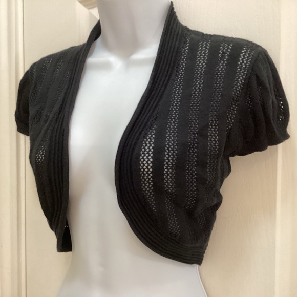 2b bebe Knit Bolero Cardigan - Picture 2 of 6